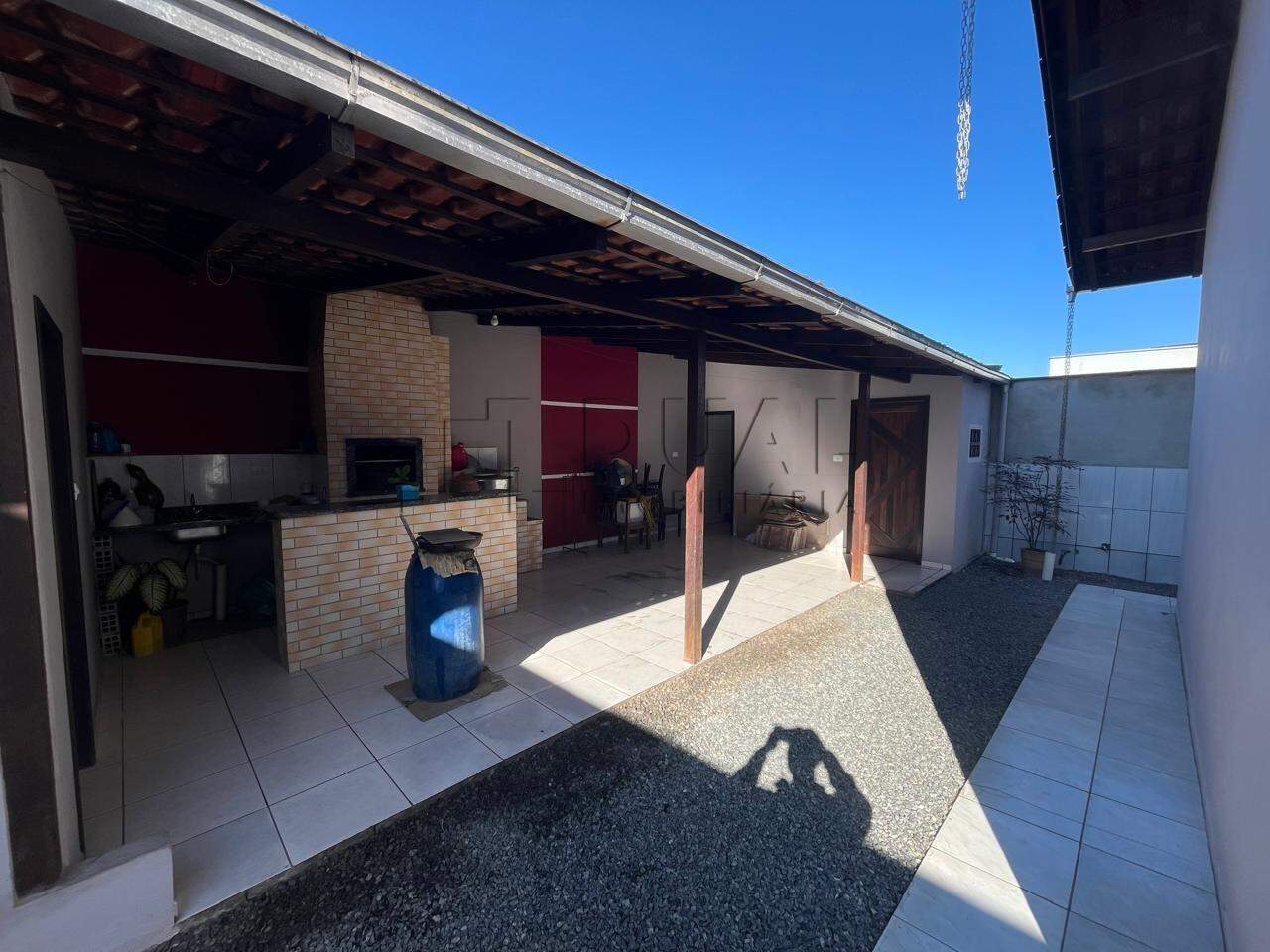 Imagem Casa com 3 dormitórios à venda no bairro Rau em Jaraguá do Sul.