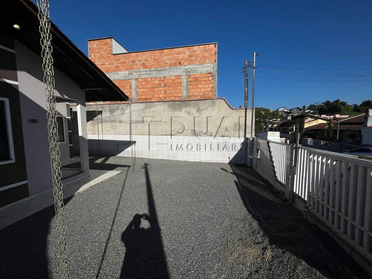 Imagem Casa com 3 dormitórios à venda no bairro Rau em Jaraguá do Sul.