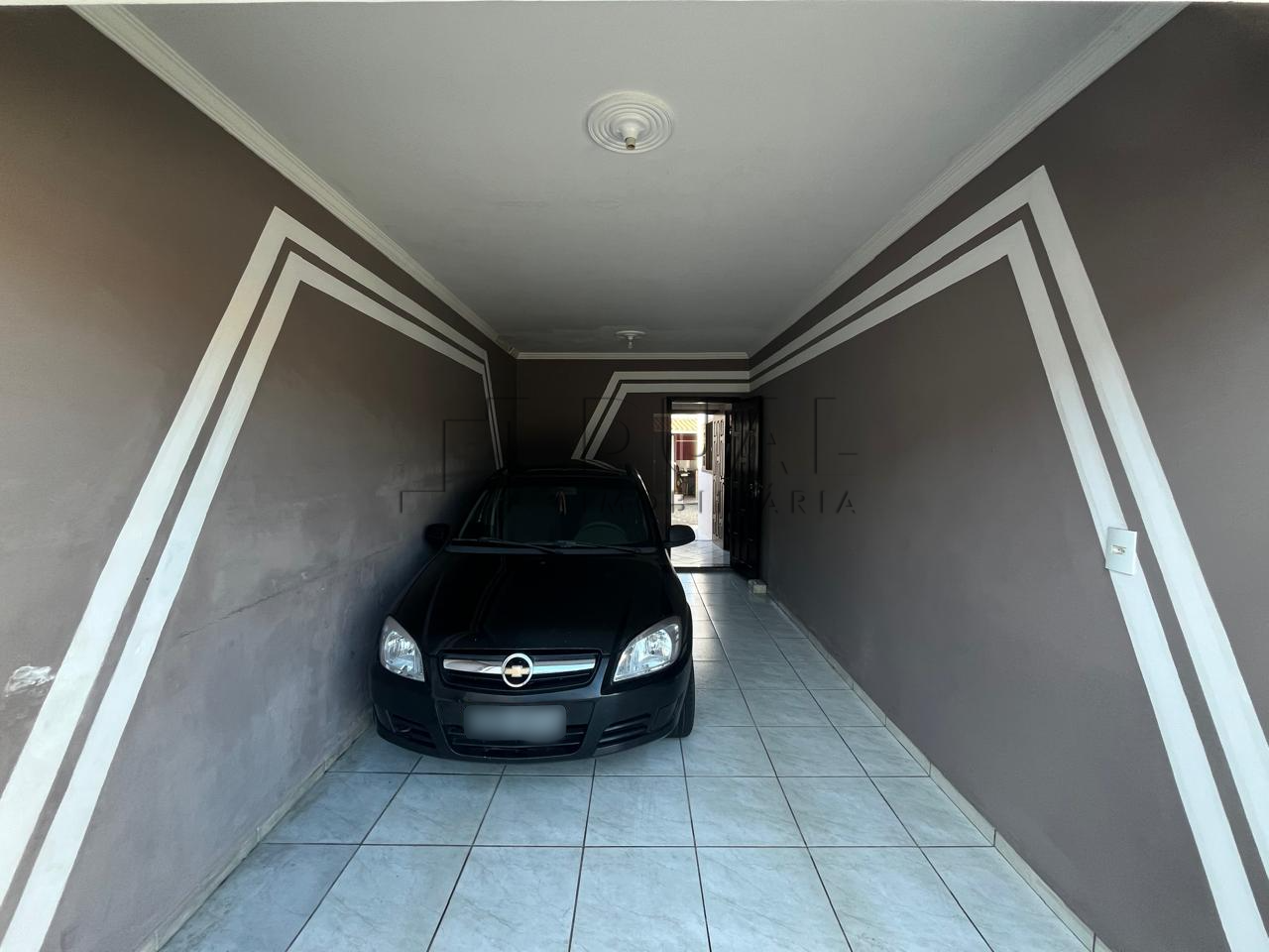 Imagem Casa com 3 dormitórios à venda no bairro Rau em Jaraguá do Sul.