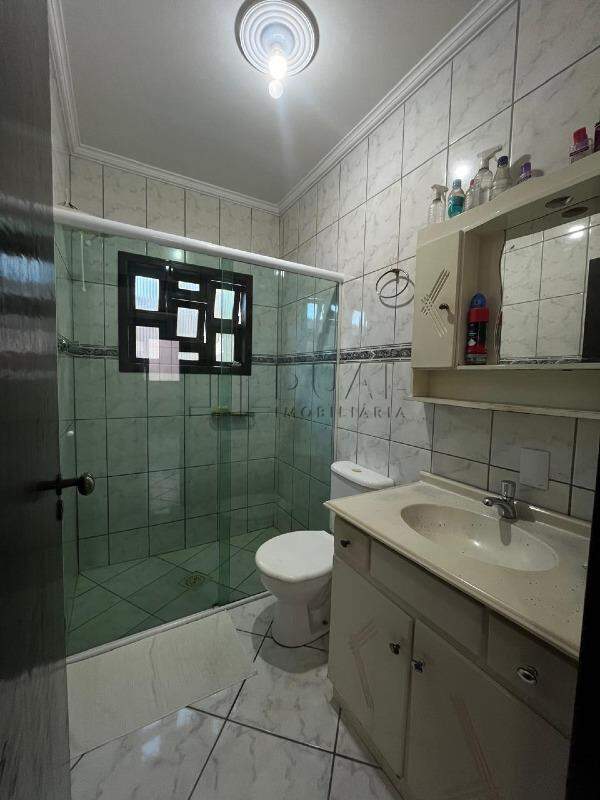 Imagem Casa com 3 dormitórios à venda no bairro Rau em Jaraguá do Sul.