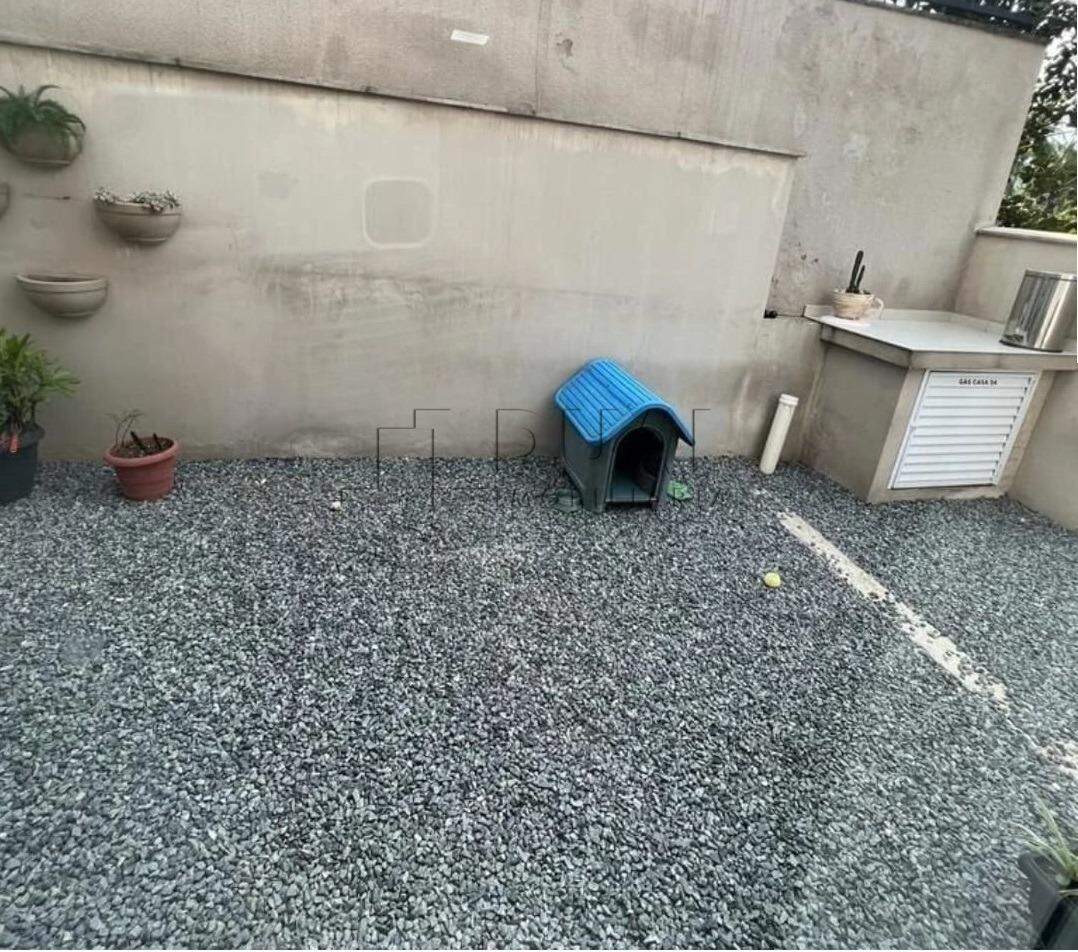 Imagem Geminado a venda com duas suítes na Barra do Rio Cerro