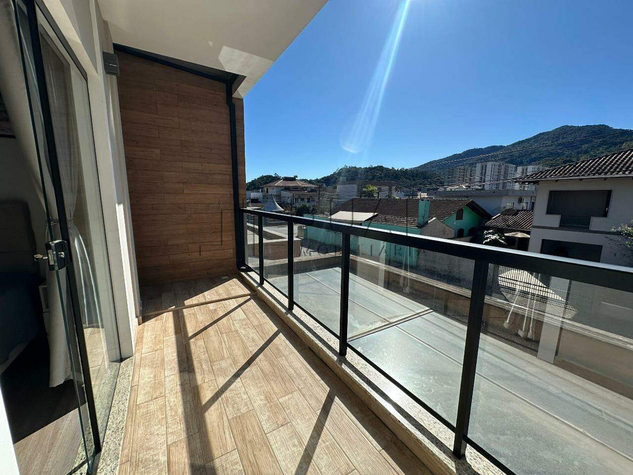 Imagem Geminado mobiliado no bairro Vila Baependi em Jaraguá do Sul