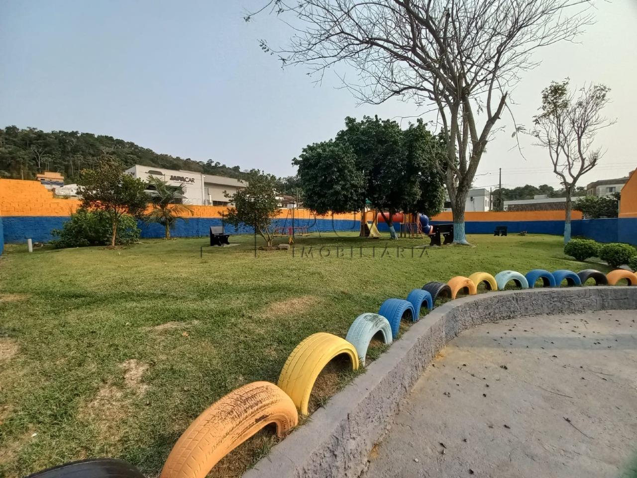 Imagem Geminado térreo em condomínio fechado Jardim das Flores no bairro Estrada Nova