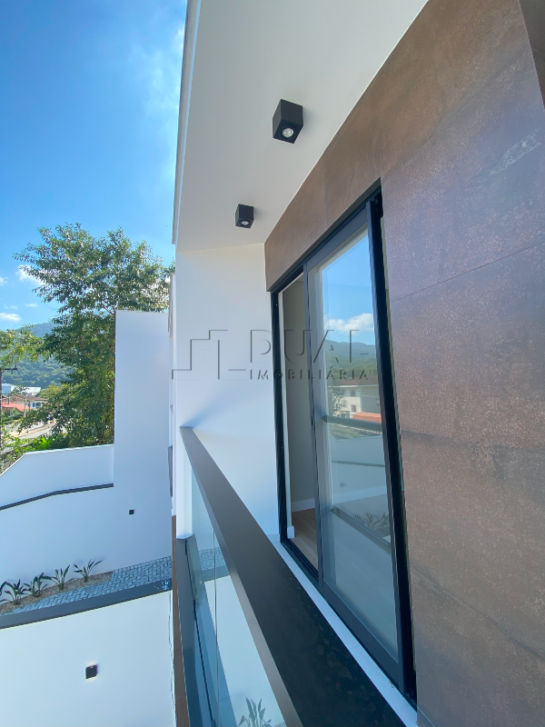 Imagem Geminado de alto padrão no bairro Vila Lalau em Jaraguá do Sul