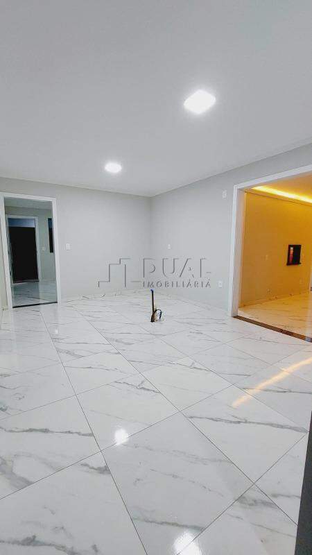 Imagem Casa com 153,30m² à venda no bairro Jaraguá 99 em Jaraguá do Sul.