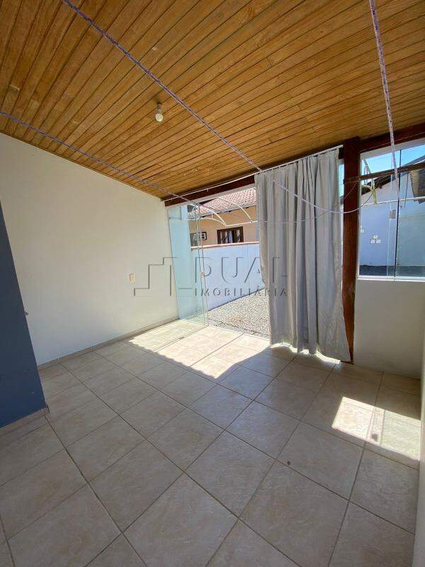 Imagem Casa com 120,00m² à venda no bairro Amizade em Jaraguá do Sul.