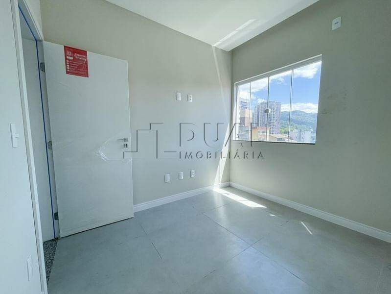 Imagem Apartamento com 72,77m² à venda no Centro em Jaraguá do Sul