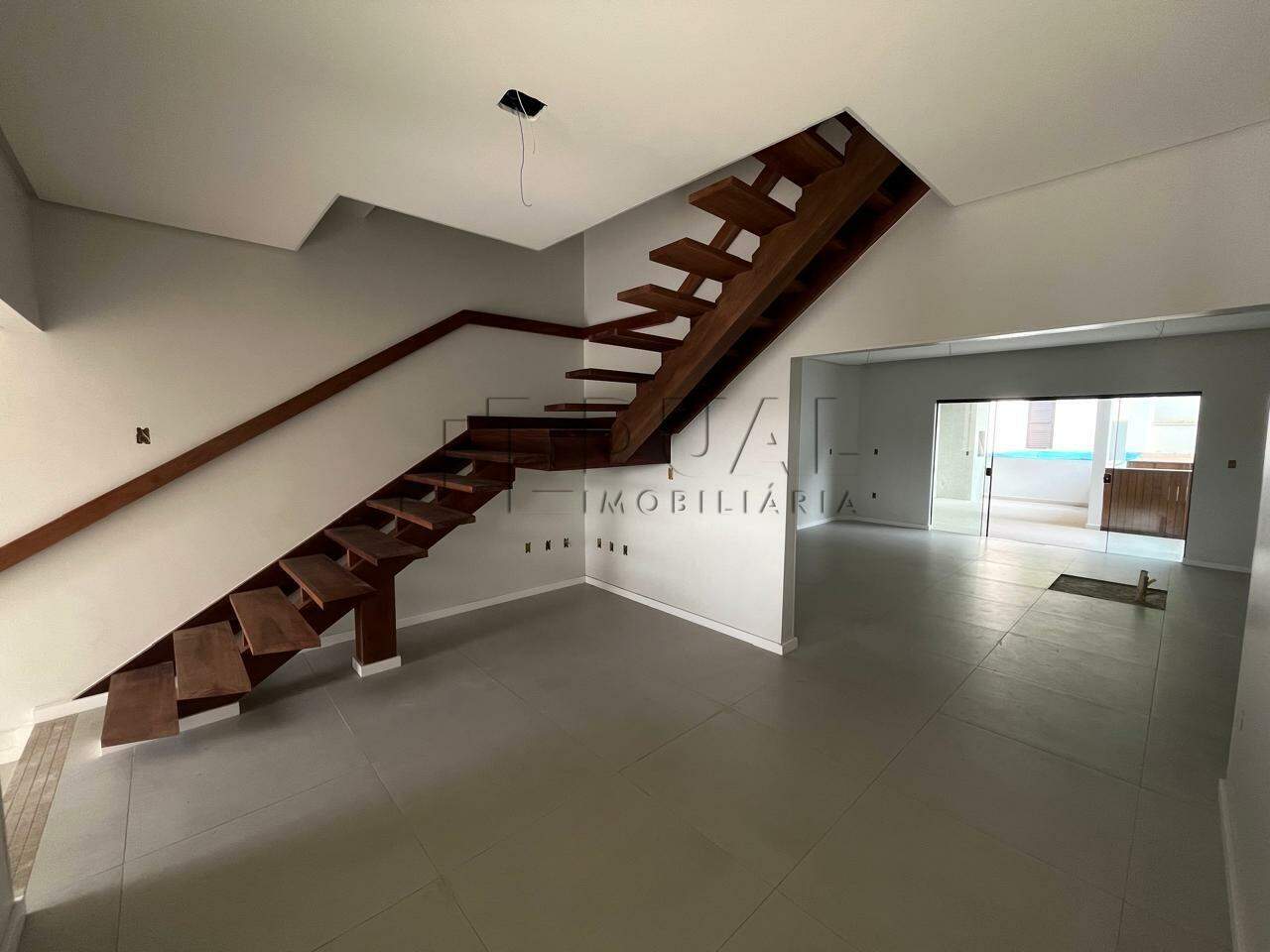 Imagem Geminado com 248,00m² à venda no bairro Barra do Rio Cerro em Jaraguá do Sul.