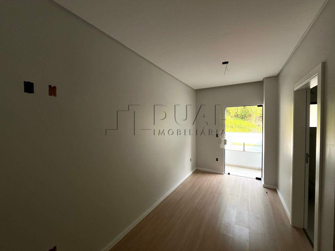 Imagem Geminado com 248,00m² à venda no bairro Barra do Rio Cerro em Jaraguá do Sul.