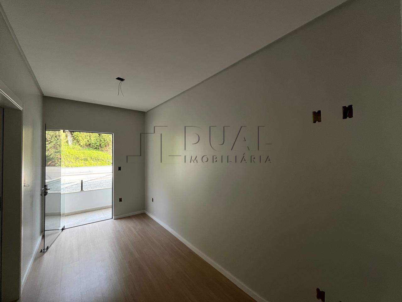 Imagem Geminado com 248,00m² à venda no bairro Barra do Rio Cerro em Jaraguá do Sul.