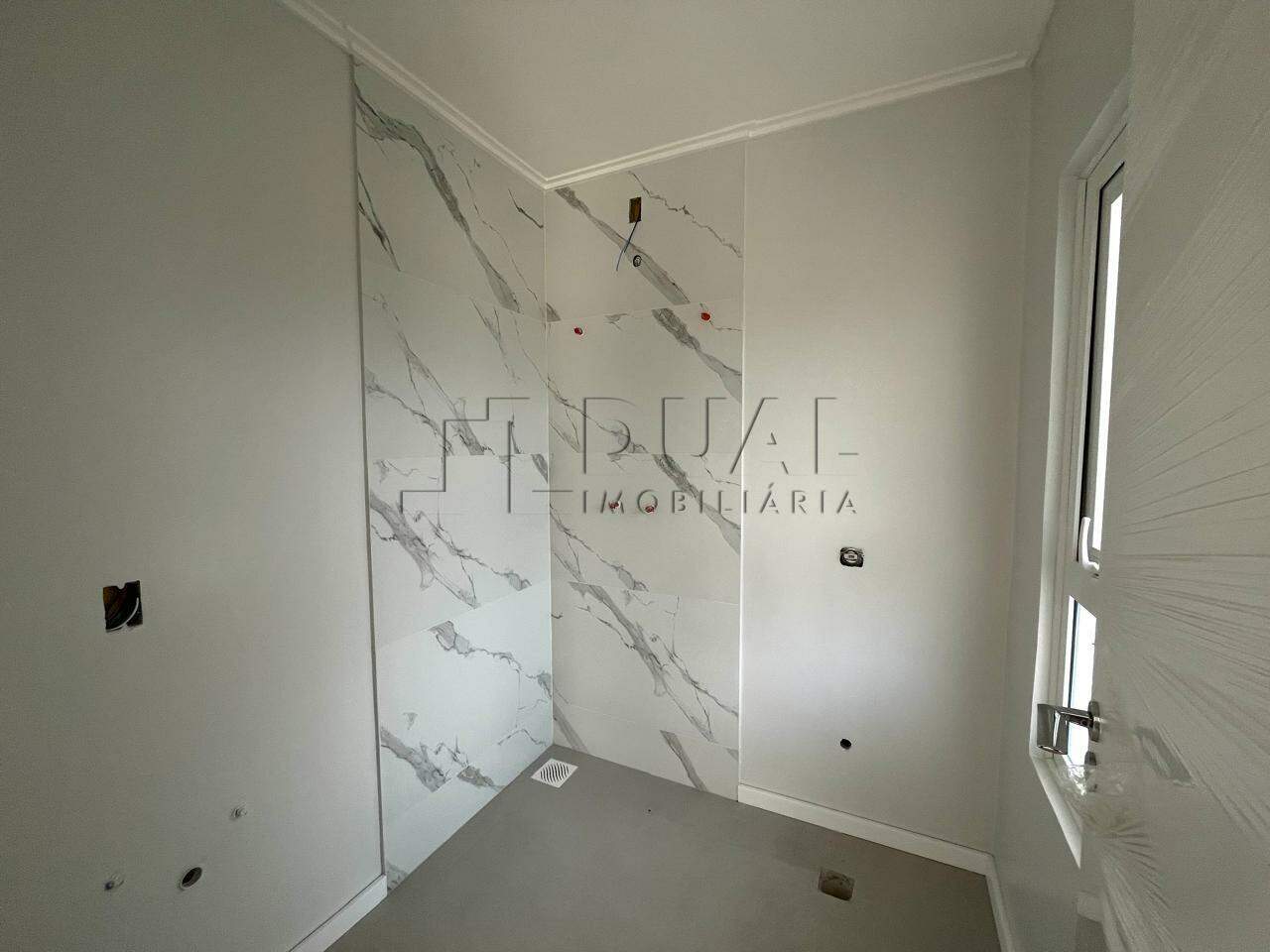 Imagem Geminado com 248,00m² à venda no bairro Barra do Rio Cerro em Jaraguá do Sul.