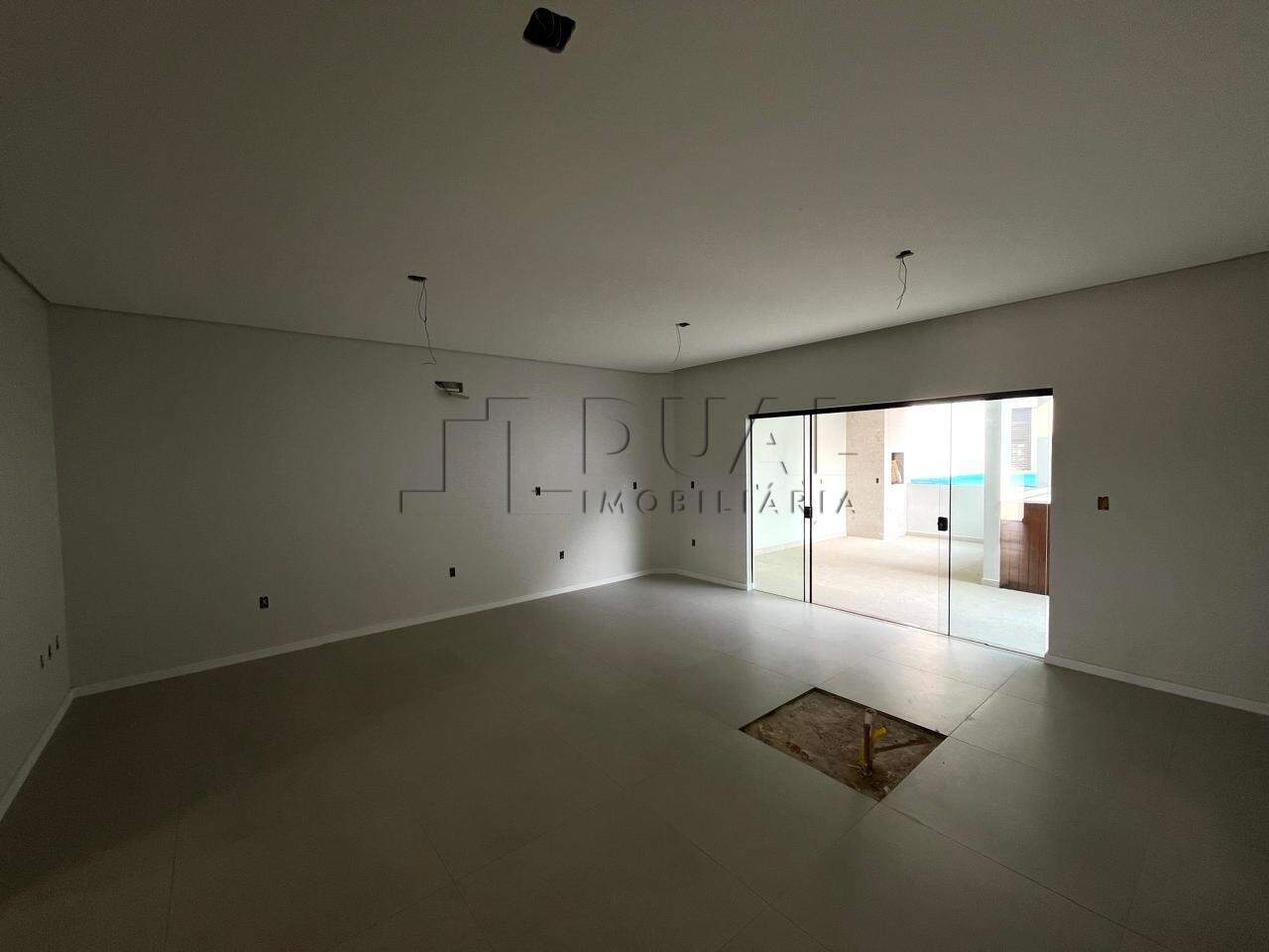 Imagem Geminado com 248,00m² à venda no bairro Barra do Rio Cerro em Jaraguá do Sul.