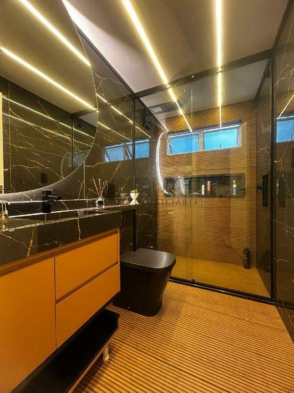 Imagem Casa com 143,35m² semimobiliada à venda no bairro Amizade em Jaraguá do Sul