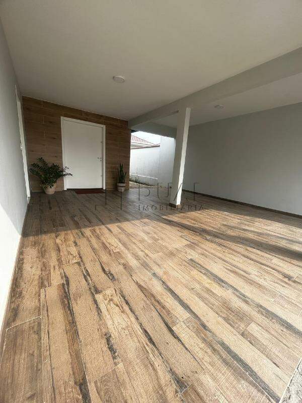 Imagem Casa com 143,35m² semimobiliada à venda no bairro Amizade em Jaraguá do Sul