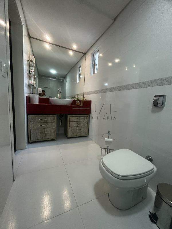 Imagem Casa com 143,35m² semimobiliada à venda no bairro Amizade em Jaraguá do Sul