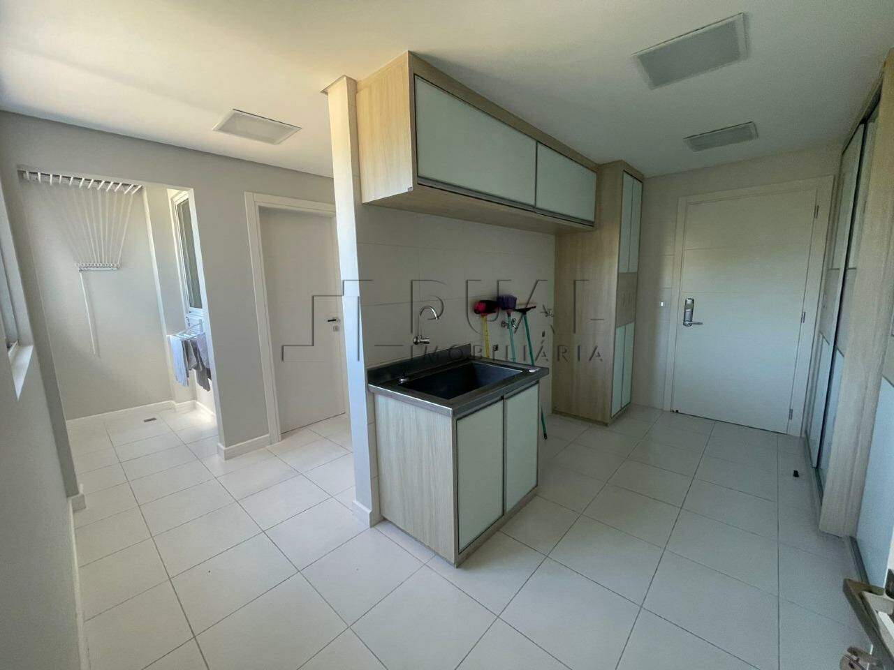 Imagem Apartamento à venda, 3 quartos, 3 suítes, 6 vagas, Centro - Jaraguá do Sul/SC