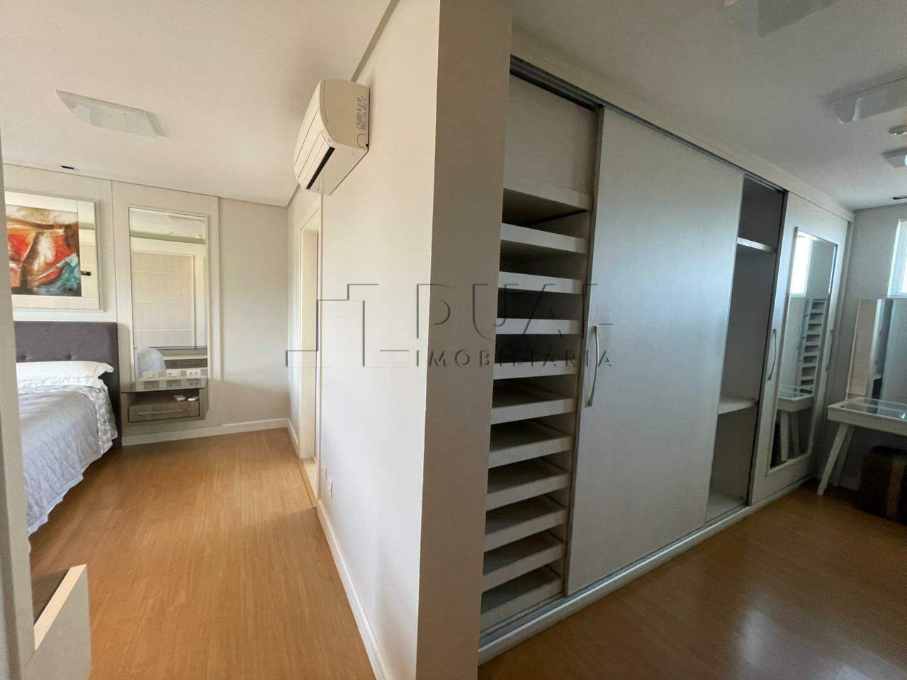 Apartamento à venda, 3 quartos, 3 suítes, 6 vagas, Centro - Jaraguá do Sul/SC