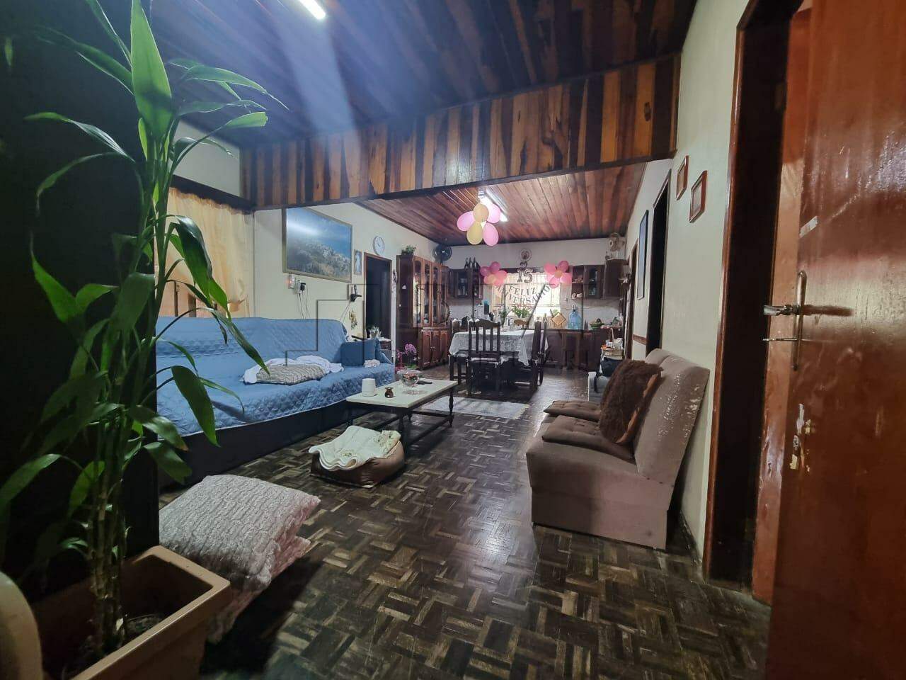 Imagem Casa com 137,86m² e terreno com 498m² à venda no bairro Vila Nova em Jaraguá do Sul