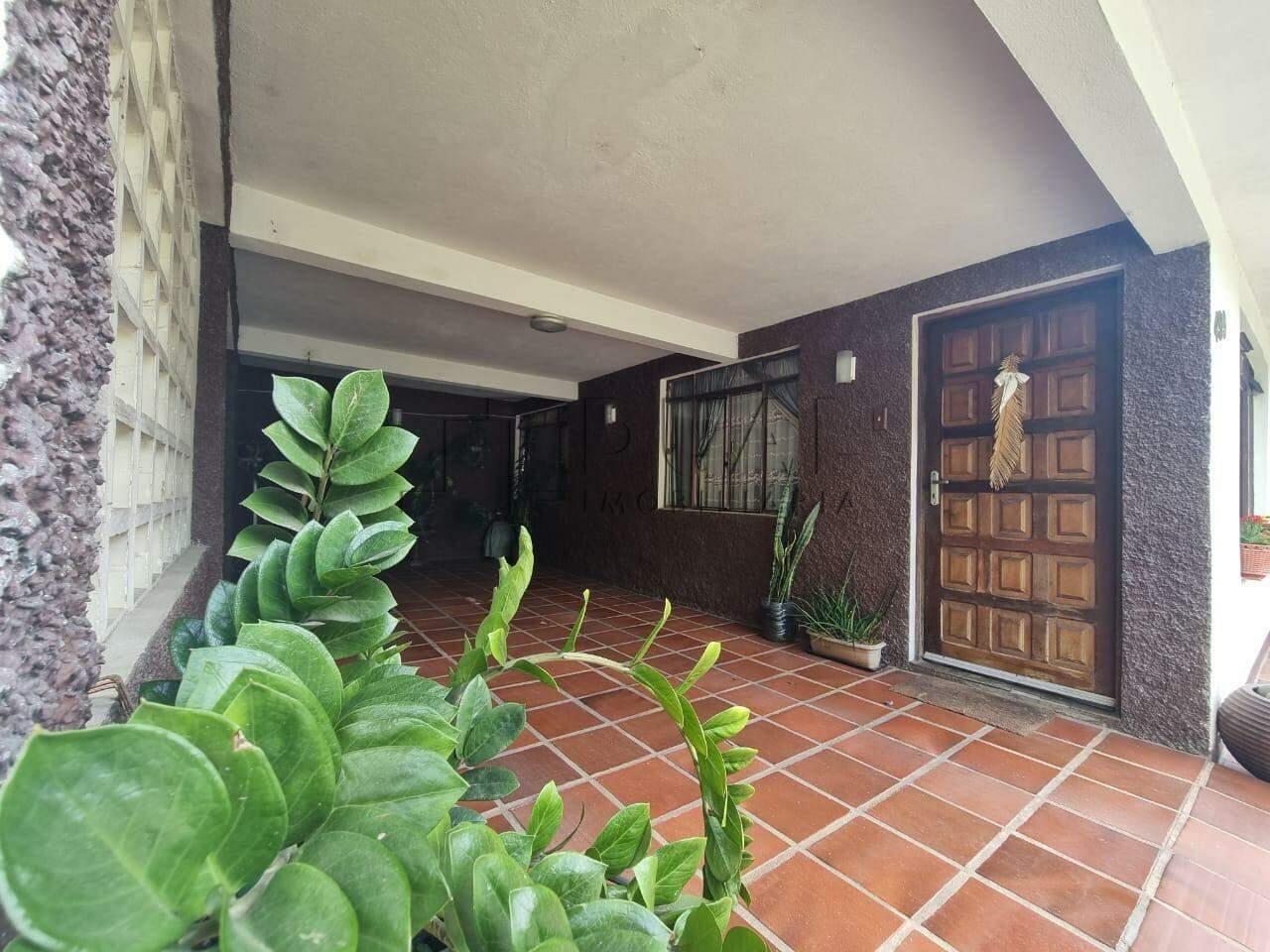 Imagem Casa com 137,86m² e terreno com 498m² à venda no bairro Vila Nova em Jaraguá do Sul