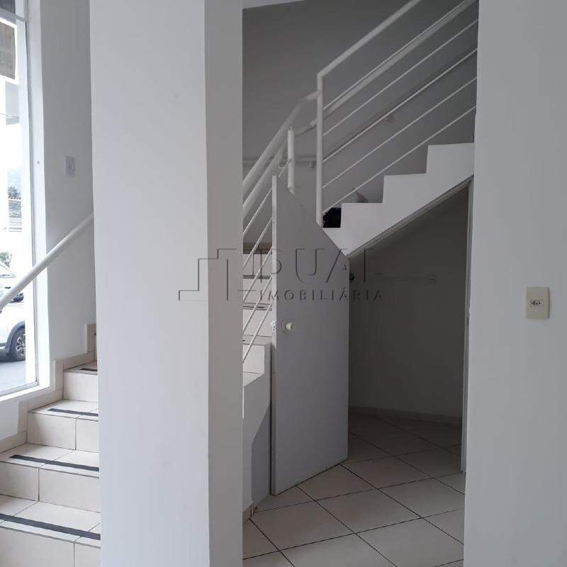 Imagem Sala Comercial com mezanino com 55,98m² no Centro de Jaraguá do Sul