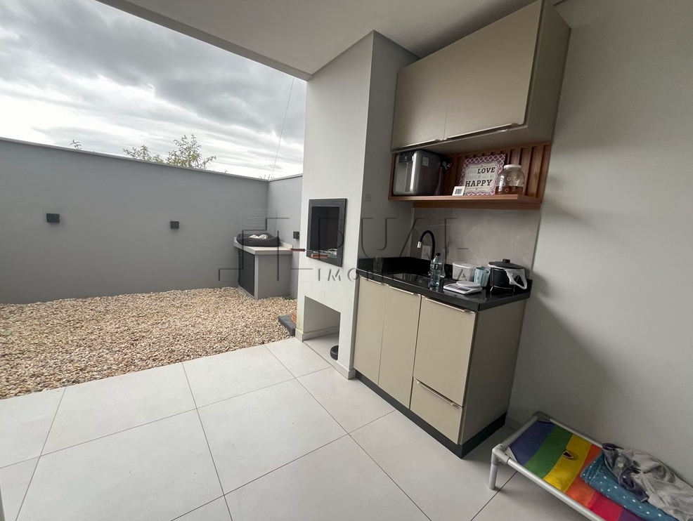 Imagem Sobrado geminado em rua sem saída no Loteamento Montreal em Jaraguá do Sul