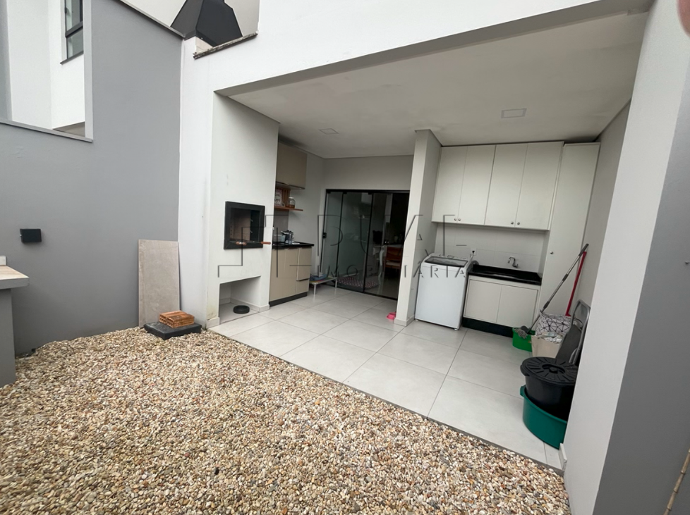 Imagem Sobrado geminado em rua sem saída no Loteamento Montreal em Jaraguá do Sul