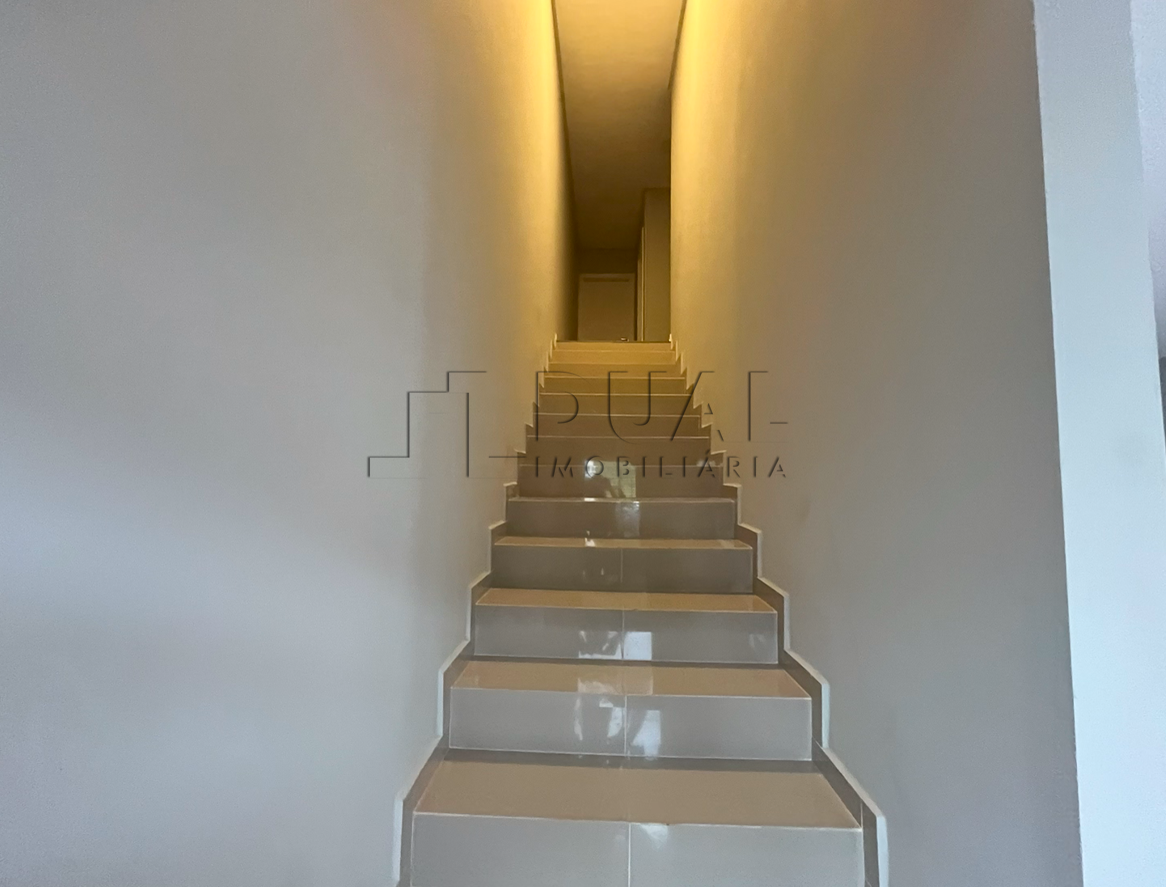 Imagem Sobrado geminado em rua sem saída no Loteamento Montreal em Jaraguá do Sul