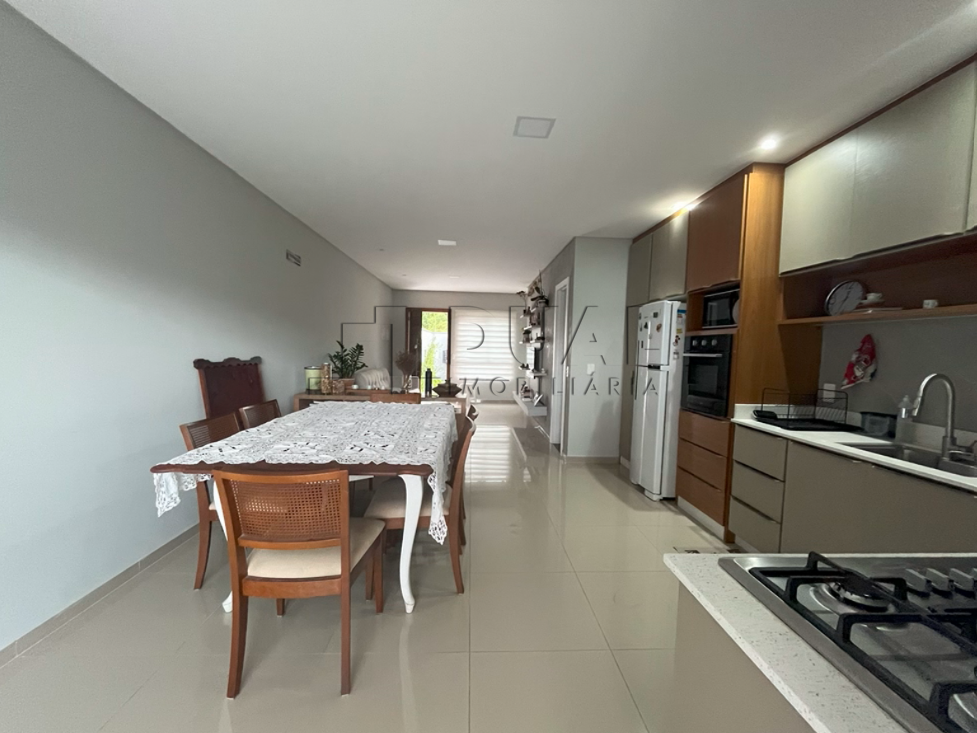 Imagem Sobrado geminado em rua sem saída no Loteamento Montreal em Jaraguá do Sul