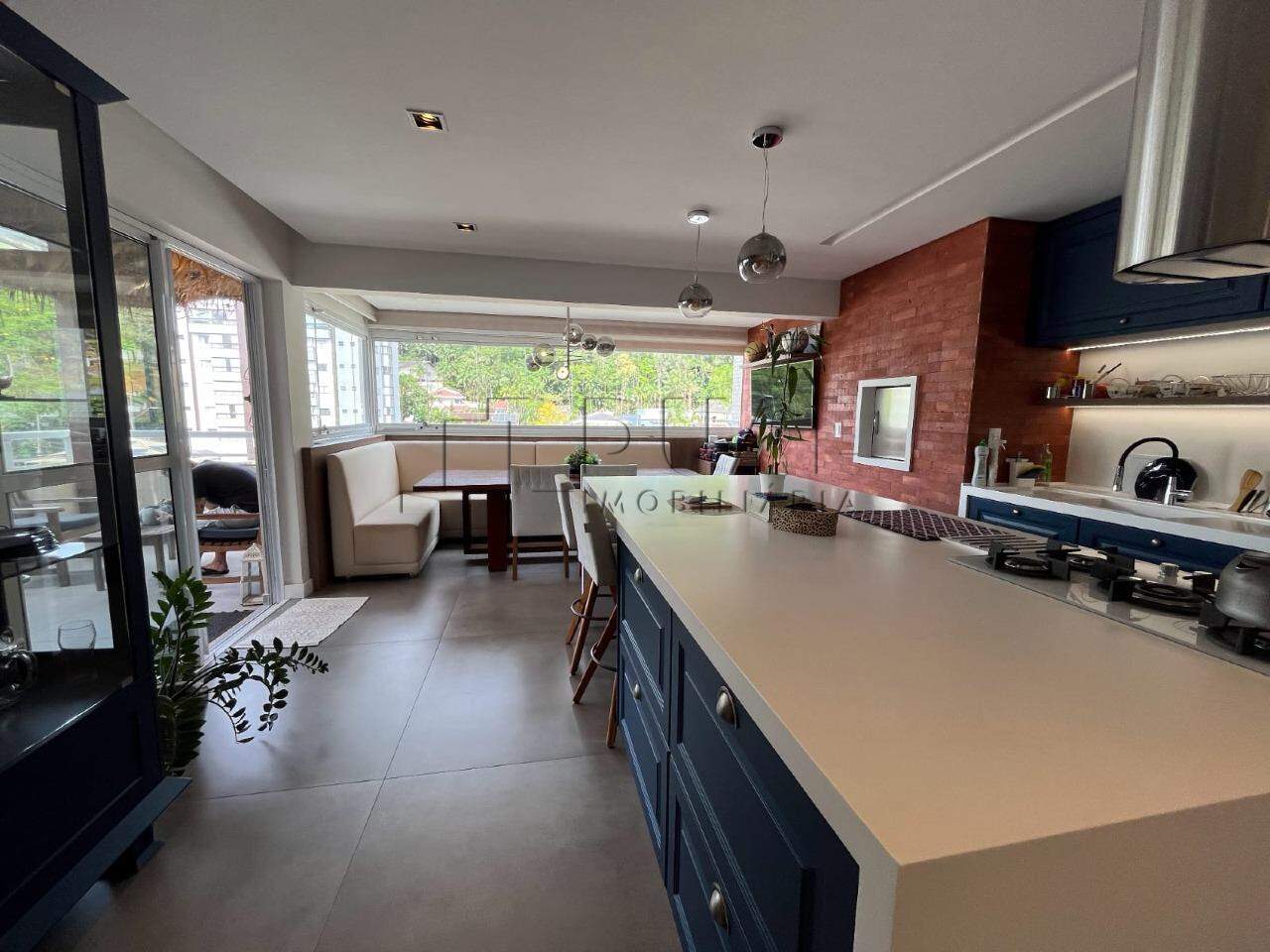 Imagem Cobertura com 202,31m² mobiliada à venda no bairro Vila Nova em Jaraguá do Sul