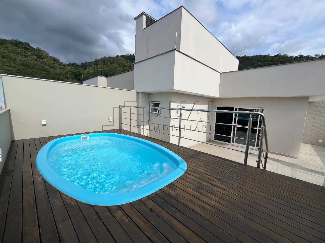 Imagem Cobertura com 202,31m² mobiliada à venda no bairro Vila Nova em Jaraguá do Sul