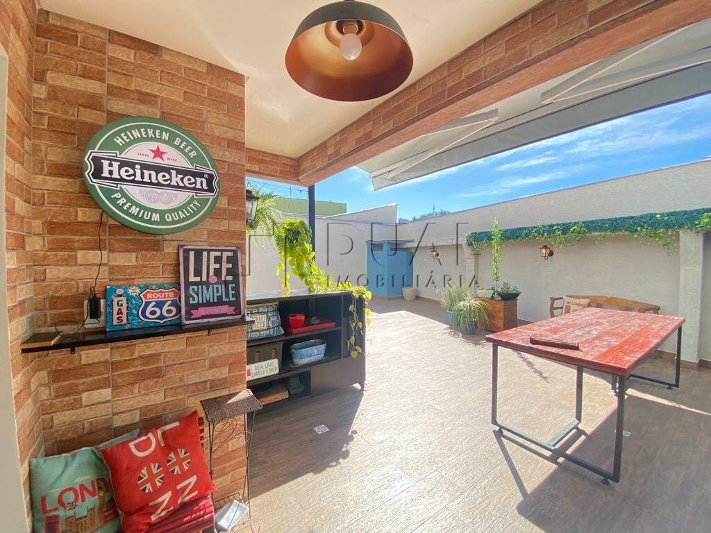 Imagem Apartamento com 175,10m² semimobiliado à venda no bairro Jaraguá Esquerdo em Jaraguá do Sul