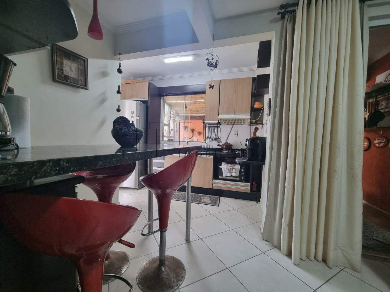 Imagem Apartamento com 130,89m² semimobiliado à venda no Centro de Jaraguá do Sul