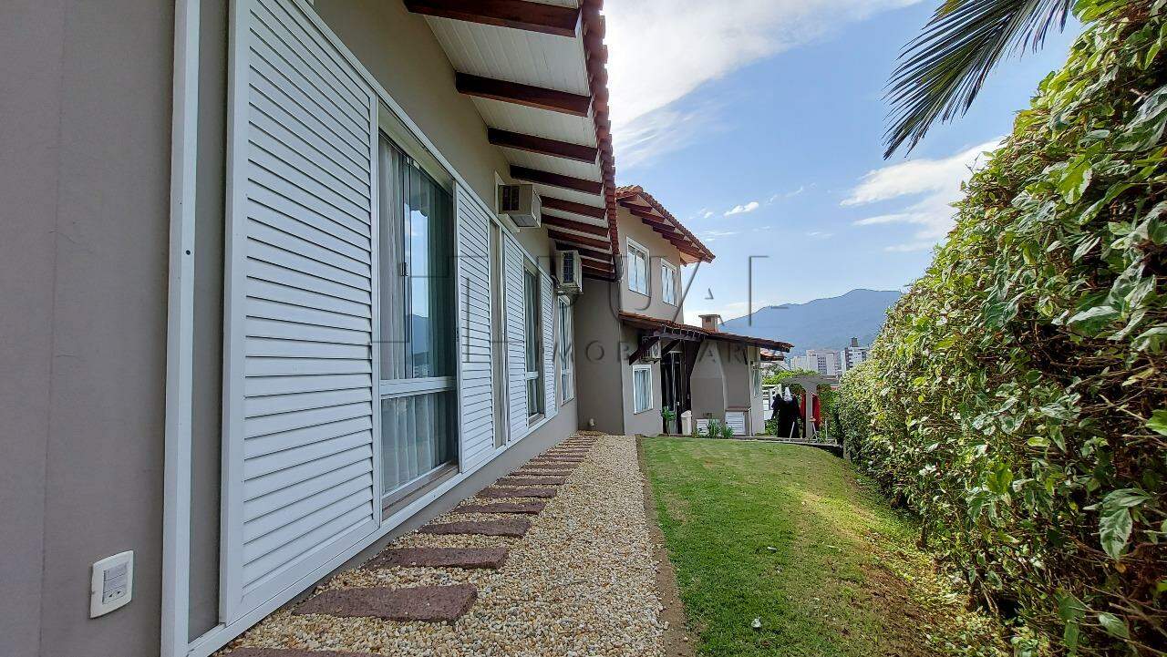 Imagem Casa com linda vista para venda no bairro Vila Nova em Jaraguá do Sul