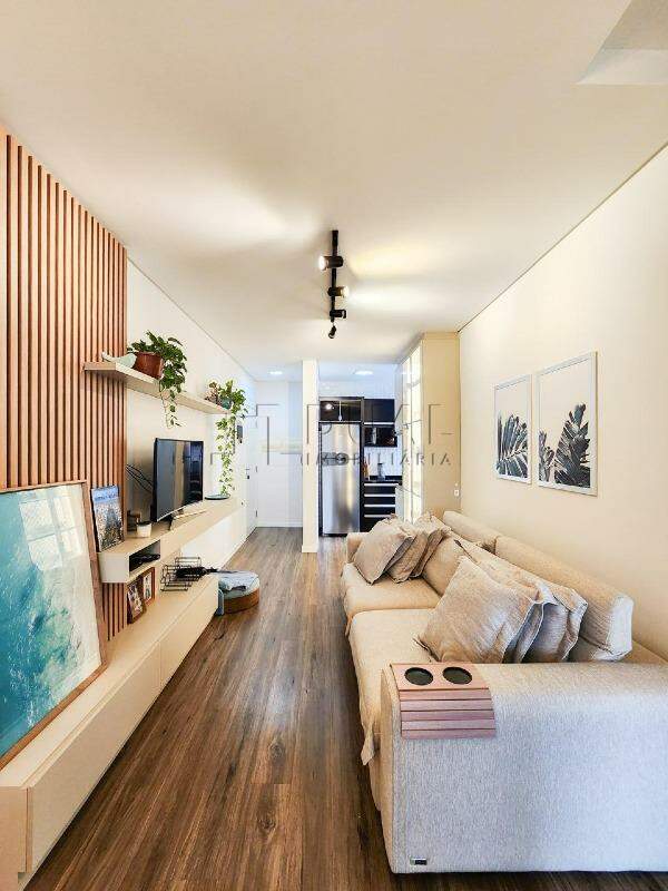 Apartamento mobiliado de 2 dormitórios a venda no bairro Amizade em Jaraguá do Sul