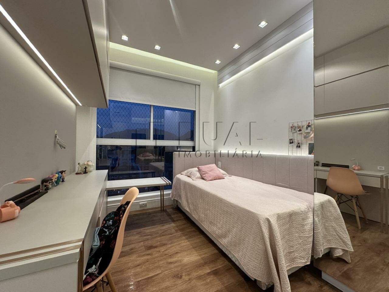 Imagem Apartamento com 127m² Mobiliado no Bairro Vila Nova em Jaraguá do Sul