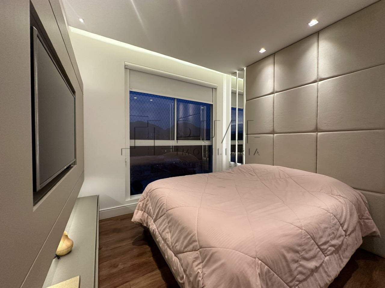 Imagem Apartamento com 127m² Mobiliado no Bairro Vila Nova em Jaraguá do Sul