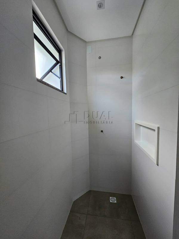 Imagem Geminado sobrado com 2 suítes no bairro Rau em Jaraguá do Sul