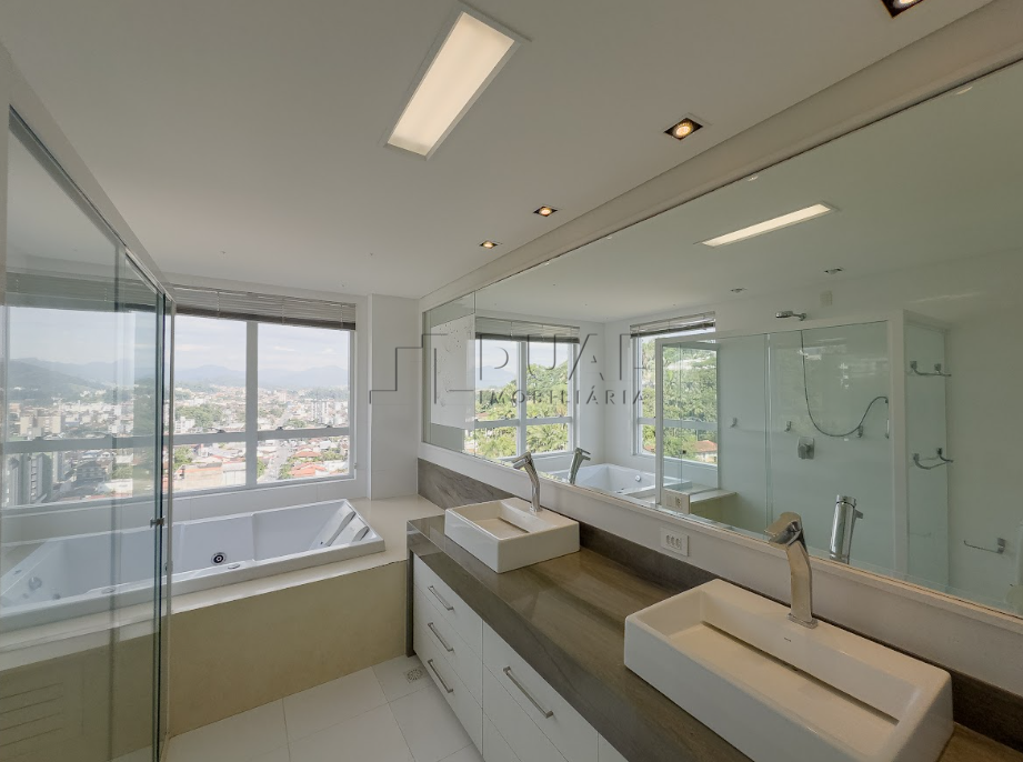 Imagem Cobertura com 542,28m² à venda no Villenueve Residence no Nova Brasília em Jaraguá do Sul