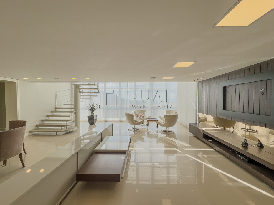 Imagem Cobertura com 542,28m² à venda no Villenueve Residence no Nova Brasília em Jaraguá do Sul