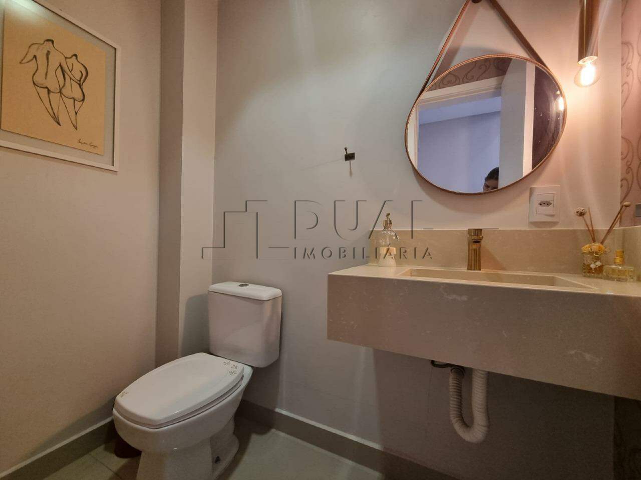 Imagem Apartamento Semi-Mobiliado com 121,10 m² no Centro de Jaraguá do Sul