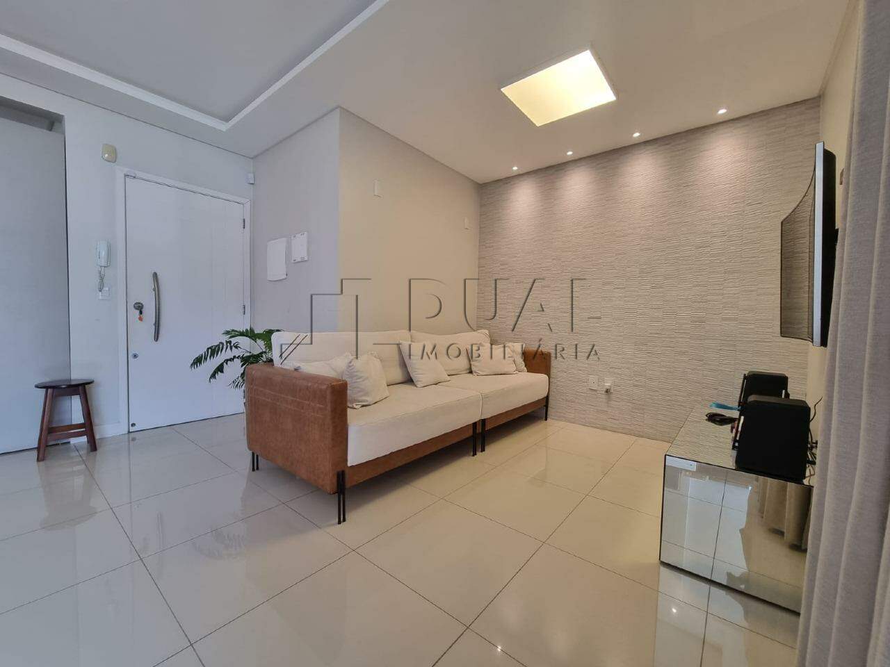 Imagem Apartamento Semi-Mobiliado com 121,10 m² no Centro de Jaraguá do Sul