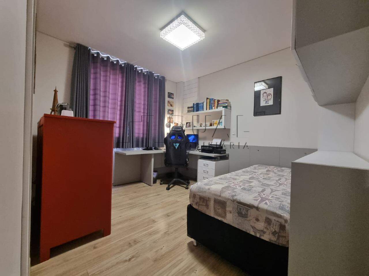 Imagem Apartamento Semi-Mobiliado com 121,10 m² no Centro de Jaraguá do Sul