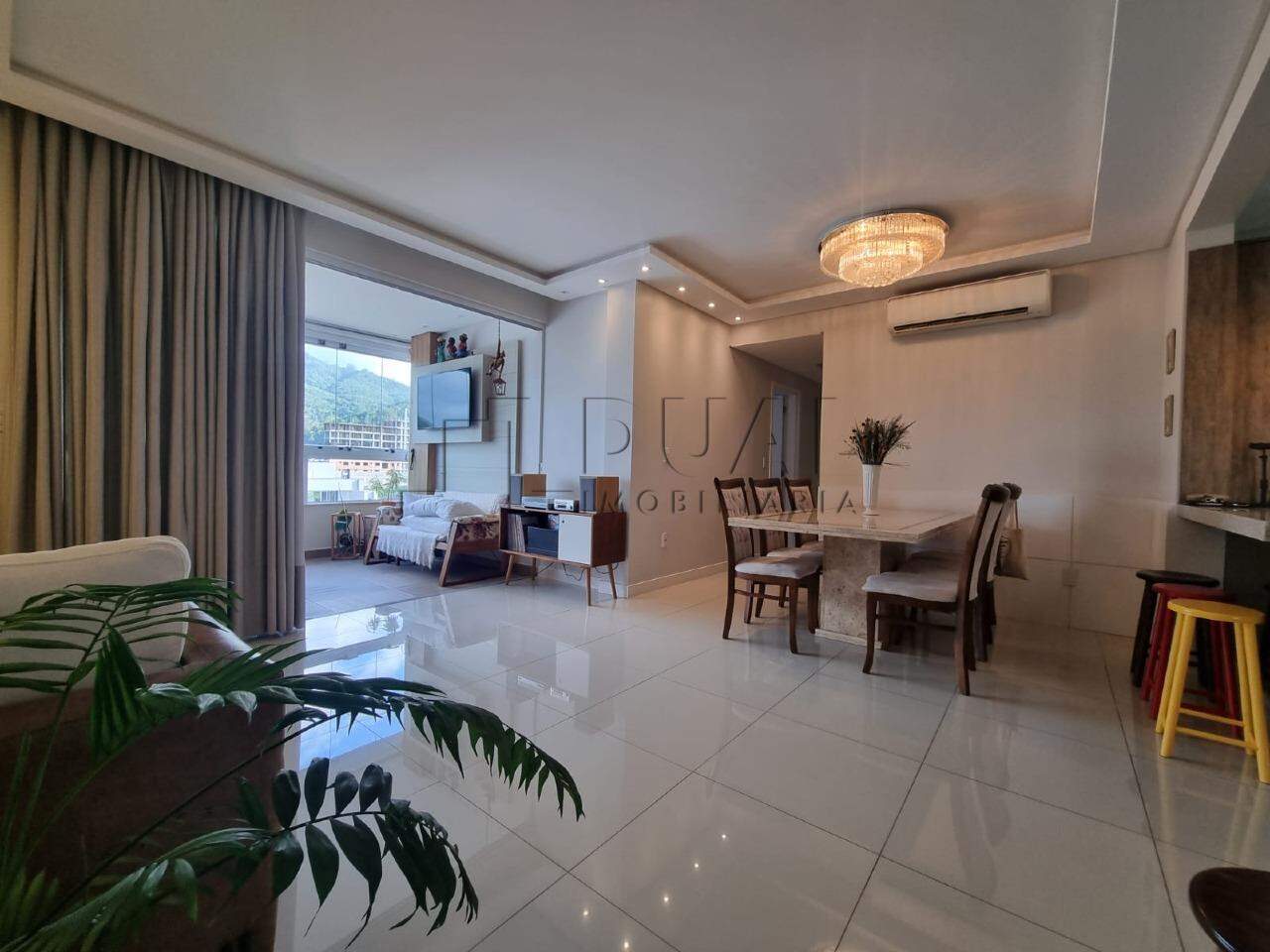 Imagem Apartamento Semi-Mobiliado com 121,10 m² no Centro de Jaraguá do Sul