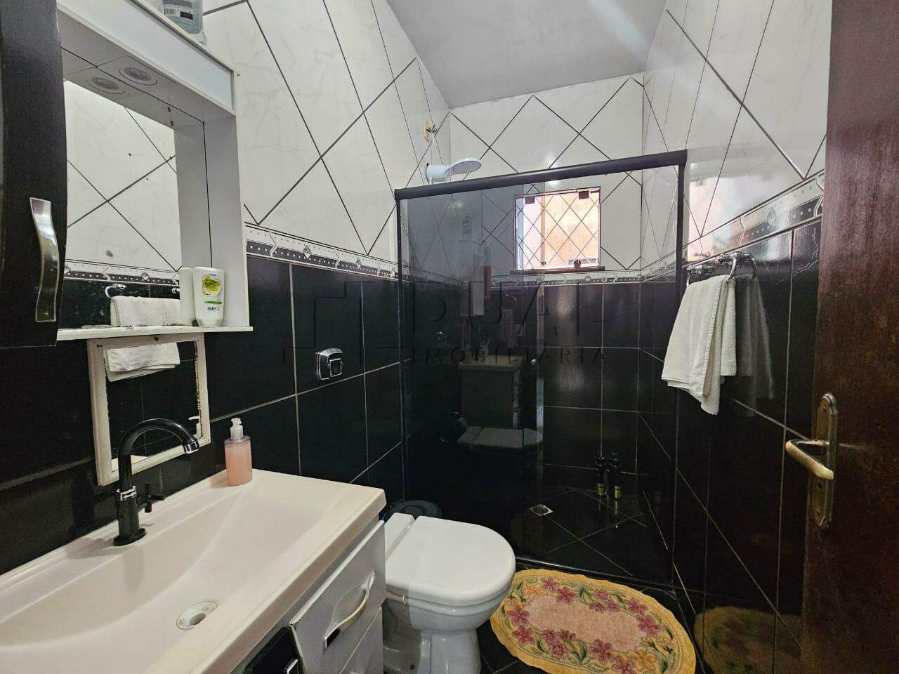 Imagem Casa com suíte + 1 dormitório no bairro Escolinha em Guaramirim