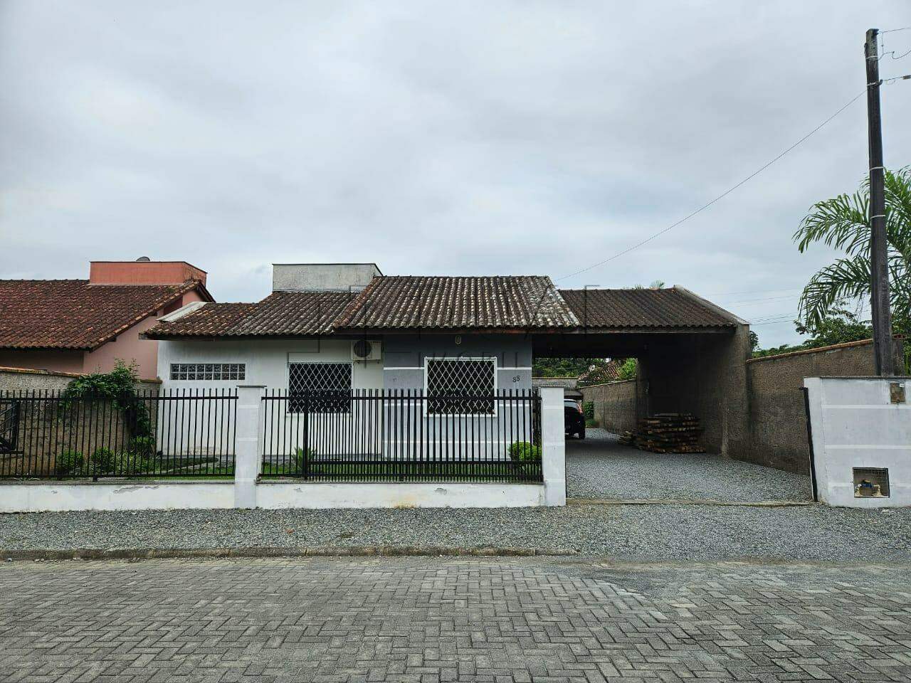 Imagem Casa com suíte + 1 dormitório no bairro Escolinha em Guaramirim