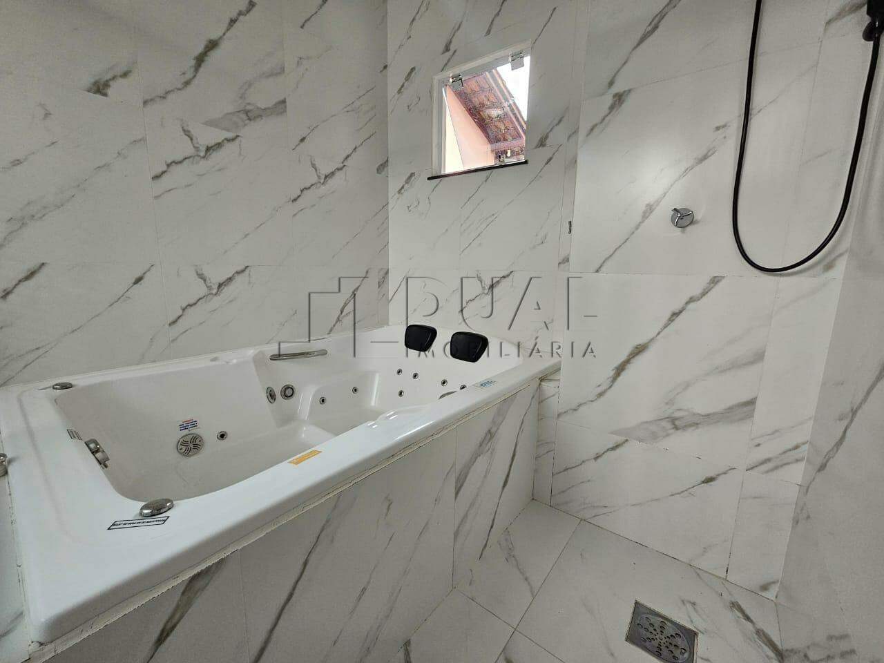 Imagem Casa com suíte + 1 dormitório no bairro Escolinha em Guaramirim