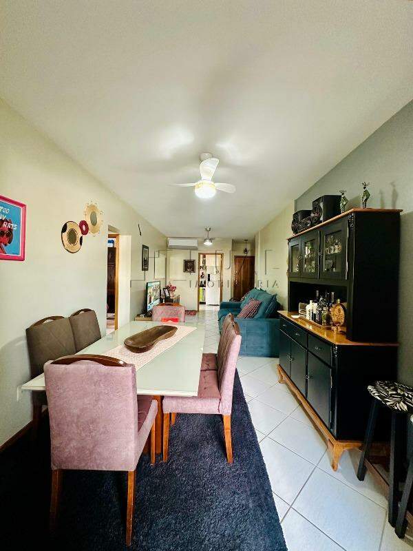 Imagem Apartamento à Venda na Barra do Rio Molha – 2 Quartos e Sacada com Churrasqueira