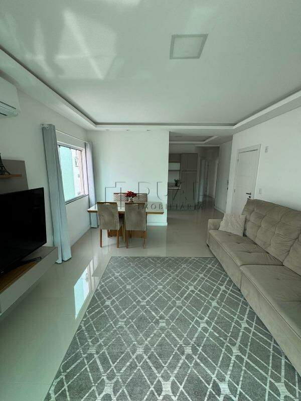 Imagem Apartamento Mobiliado com 80m² em Itapema SC