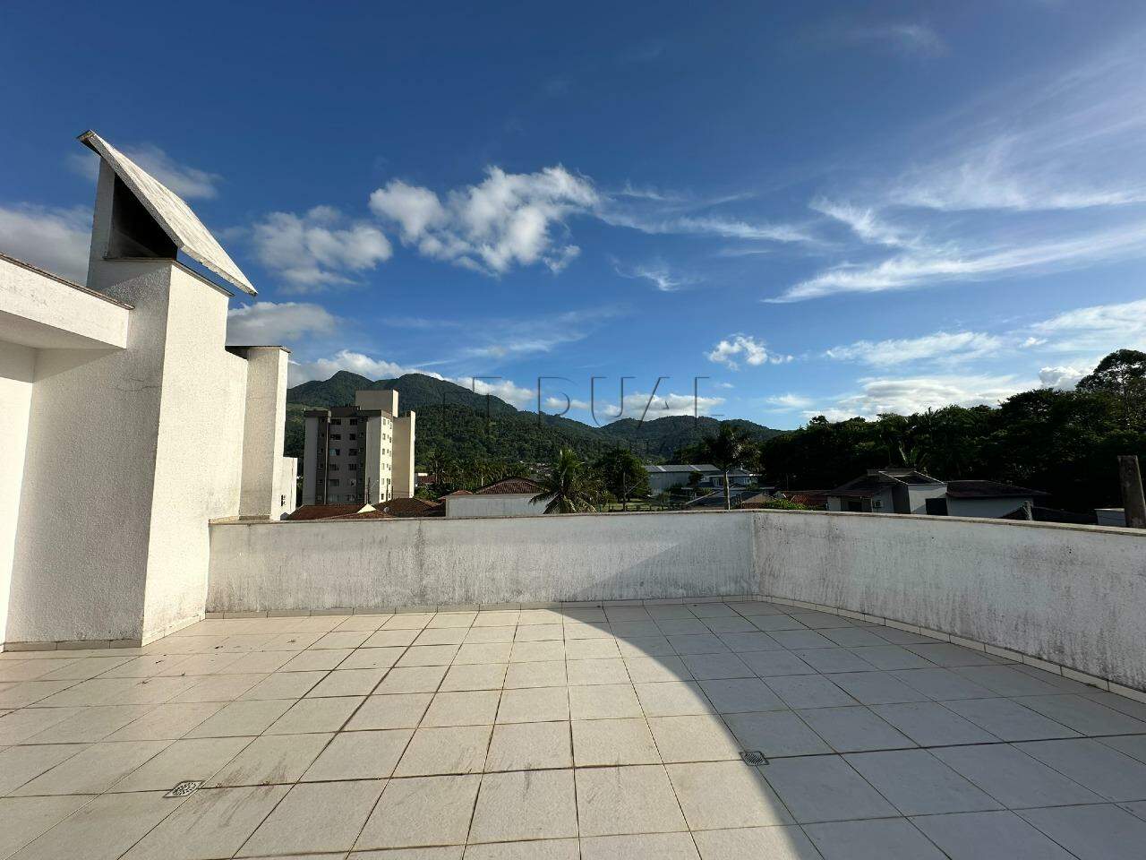 Imagem Casa à venda, 2 quartos, 1 suíte, 4 vagas, Vila Lalau - Jaraguá do Sul/SC