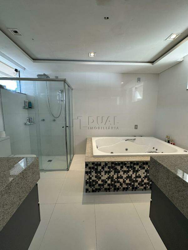 Imagem Casa à venda, 2 quartos, 1 suíte, 4 vagas, Vila Lalau - Jaraguá do Sul/SC